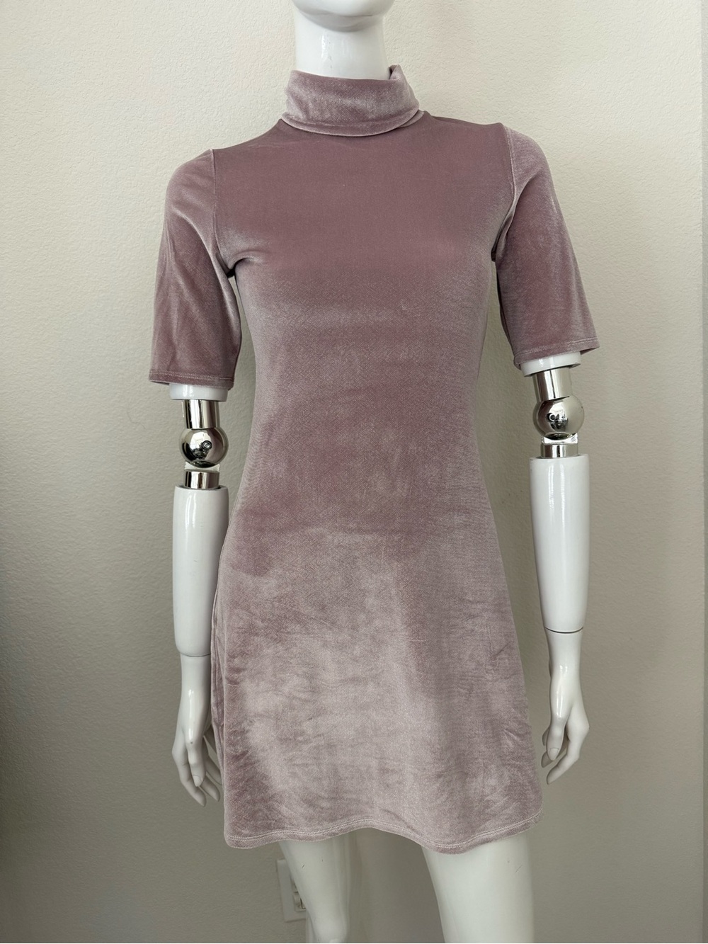 Emerald Sundae Velvet Turtleneck Mini Dress in Dusty Mauve